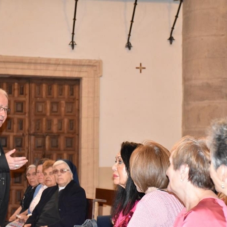 Encuentro del Obispo con los catequistas