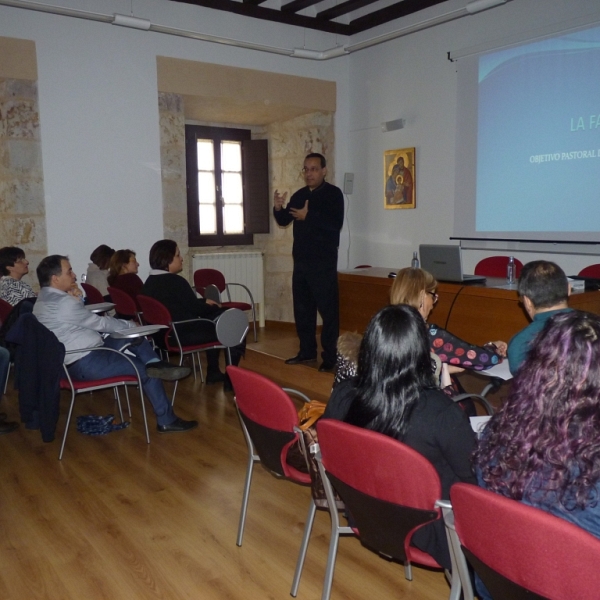 Charla sobre el objetivo pastoral diocesano: La familia