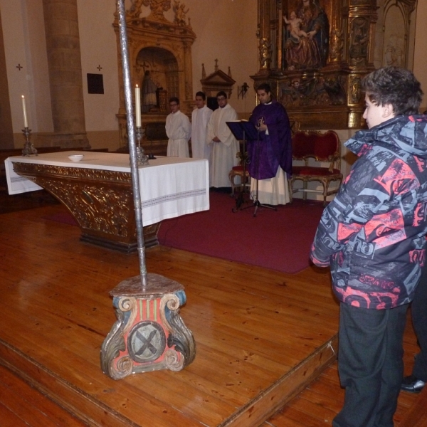 Alumnos del Seminario y Siervas de San José