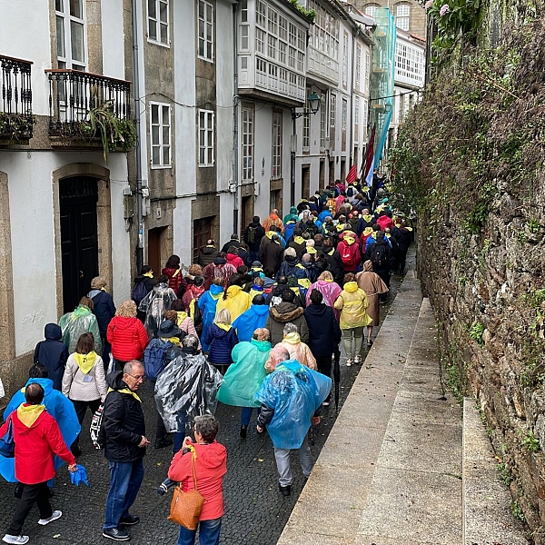Medio millar de zamoranos en Santiago acompañando a la Virgen de la Concha