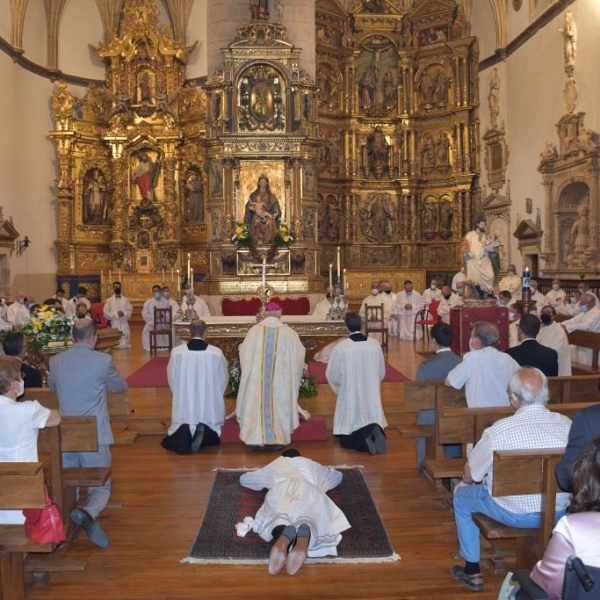 Ordenación Sacerdotal de Agustín Crespo Casado