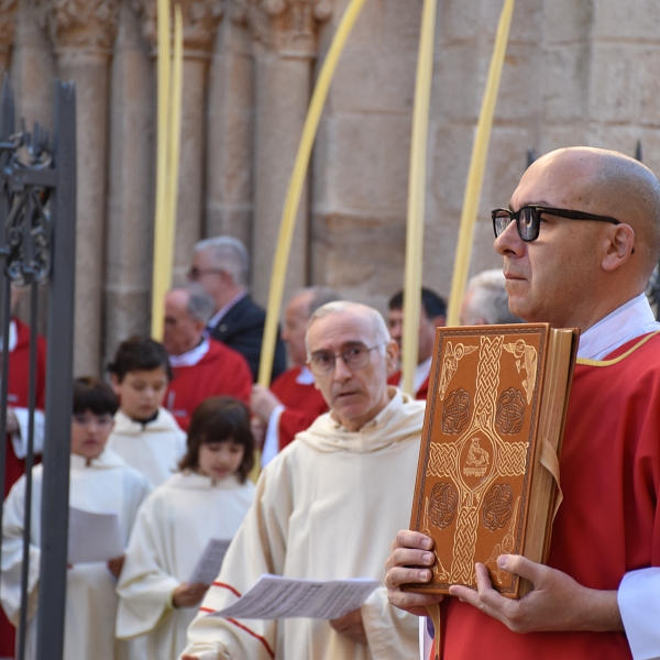 El obispo, Fernando Valera llama a Zamora a entrar en la Semana Santa con esperanza y caridad
