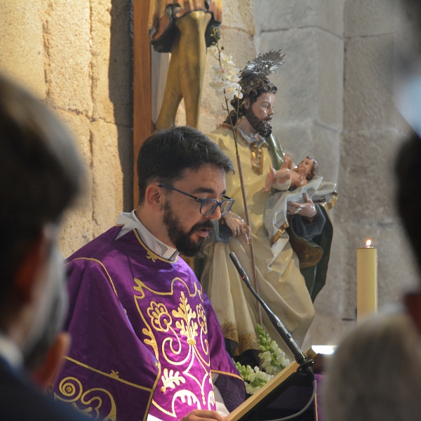 Enrique Alonso y Víctor Jambrina celebran el rito de admisión a las sagradas órdenes
