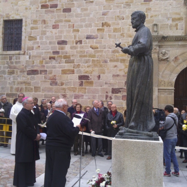 Misa y ofrenda floral a San Alfonso de Zamora