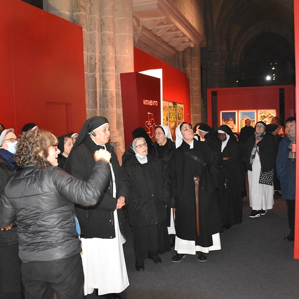 La vida consagrada de Zamora vive una jornada de encuentro con el cardenal Artíme