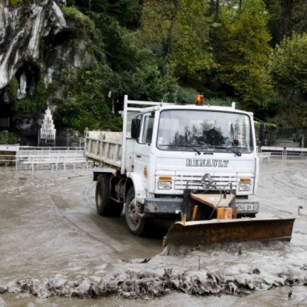 Tremendas inundaciones que ha sufrido Lourdes el pasado fin de semana