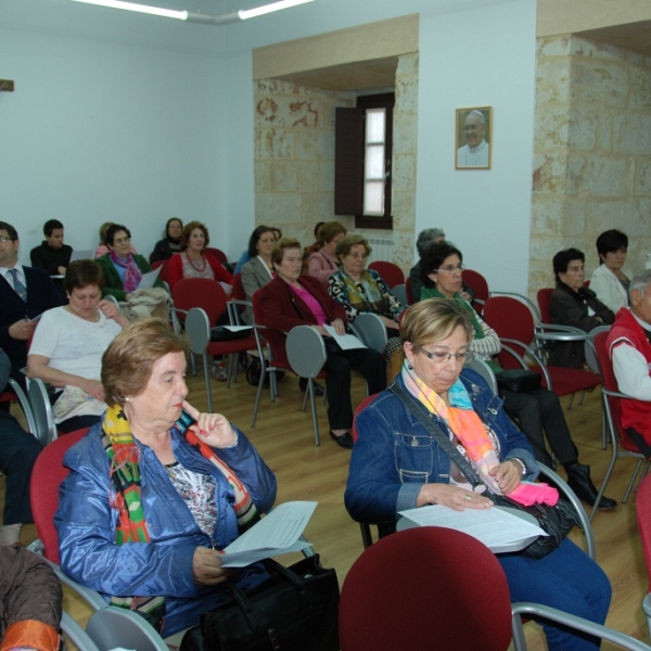 Conferencia de José Antonio Benito