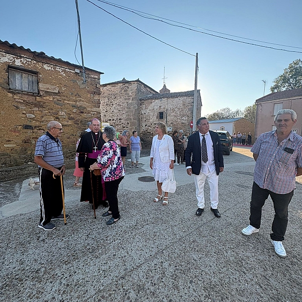 Fernando Valera culmina en Alba cinco días de visita pastoral, escucha y esperanza