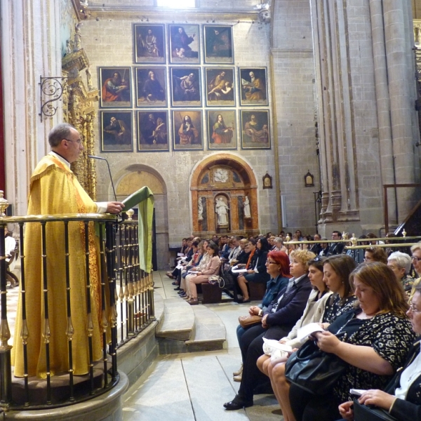 Entrega de la missio y jubileo de catequistas y profesores de Religión