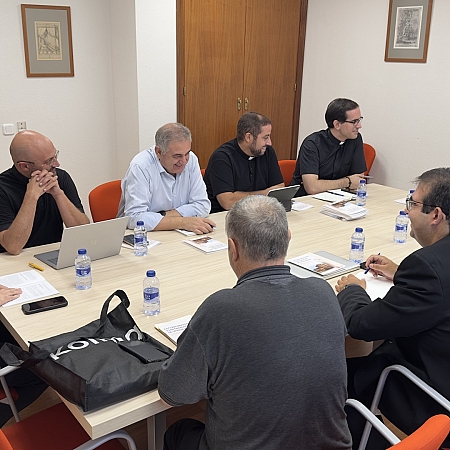 Fernando Valera preside la primera reunión tras la reestructuración de los siete arciprestazgos