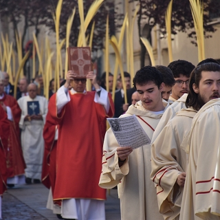 El obispo, Fernando Valera llama a Zamora a entrar en la Semana Santa con esperanza y caridad