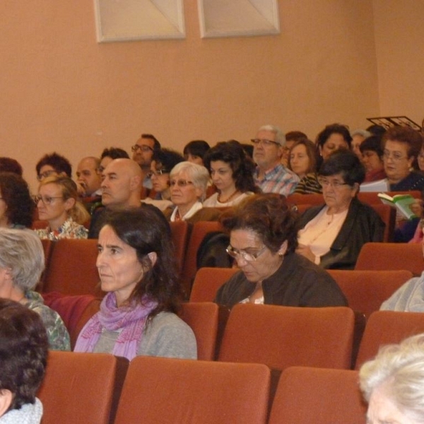 Conferencia de Luis Ventura y eucaristía