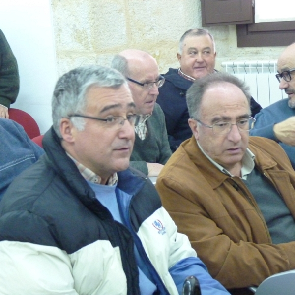 Charla de D. Julián López: “La liturgia como fuente de vida espiritual en la vida de los sacerdotes”