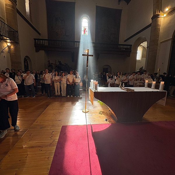 El obispo, Fernando Valera, invita a los jóvenes de Effetá a abrirse al amor de Dios