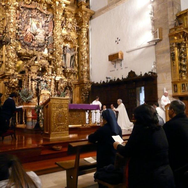 El obispo preside la vigilia de la Inmaculada en la iglesia de San Tor