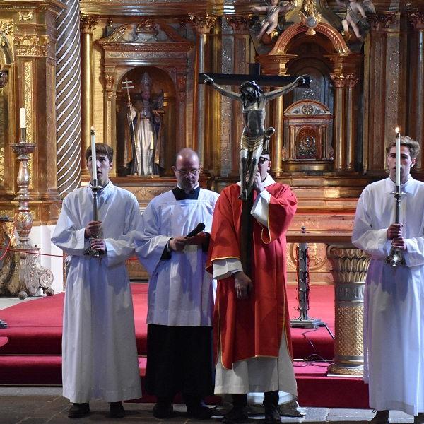 La Iglesia de Zamora celebra el Triduo Pascual, misterio central de la fe