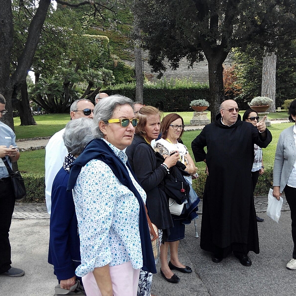 Catequistas de la región en Roma