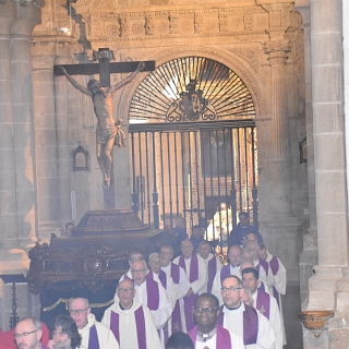 Zamora se despide de Uriarte con la celebración de la misa en la catedral