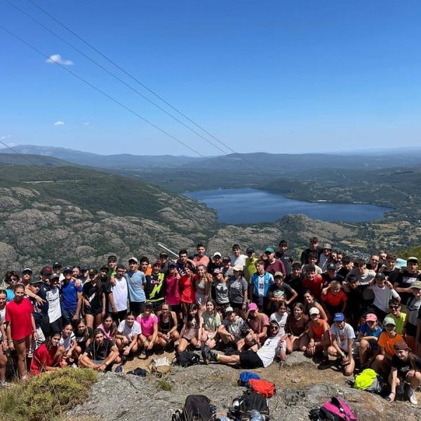 El obispo preside la eucaristía del Campamento AZEMUR