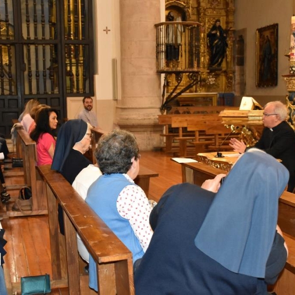 Encuentro del Obispo con los catequistas