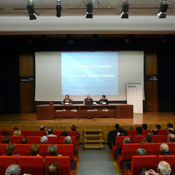 Conferencia sobre el Seminario y Ramón Álvarez