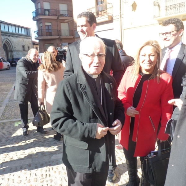 Presentación de las Edades del Hombre en Toro