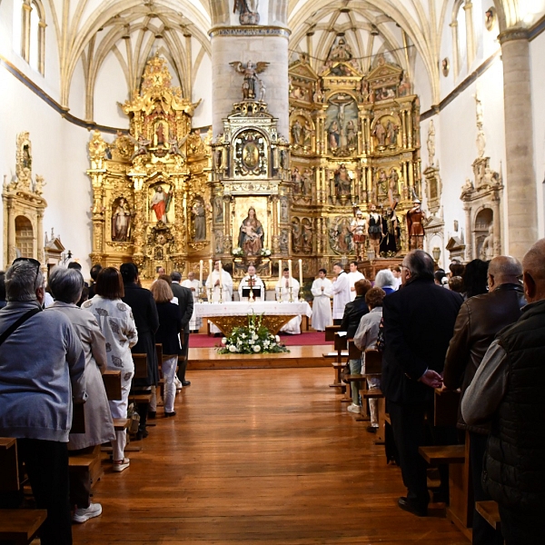 Zamora abre un nuevo faro de oración en la Capilla de Adoración Perpetua
