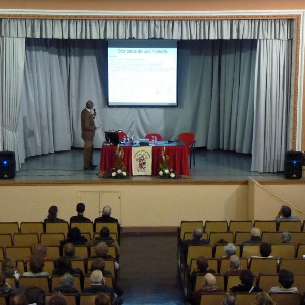 Conferencia de Fernando del Castillo