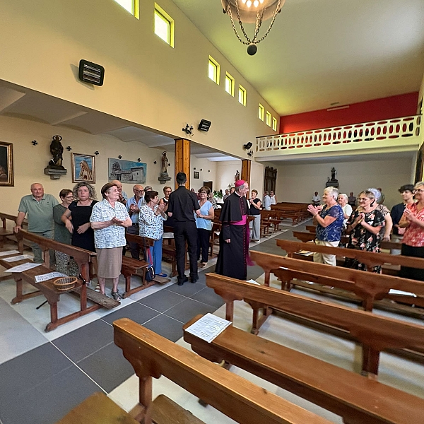 Fernando Valera culmina en Alba cinco días de visita pastoral, escucha y esperanza