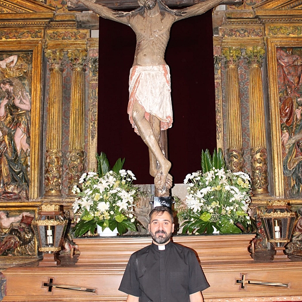 Traslado del Cristo de Morales del Vino a la iglesia parroquial