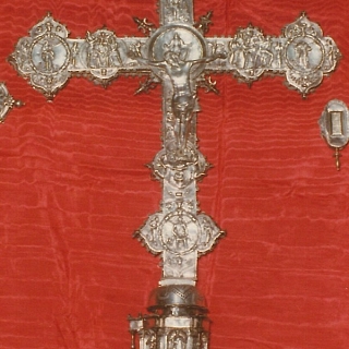 Cruz de la iglesia de San Nicolás de Castroverde de Campos