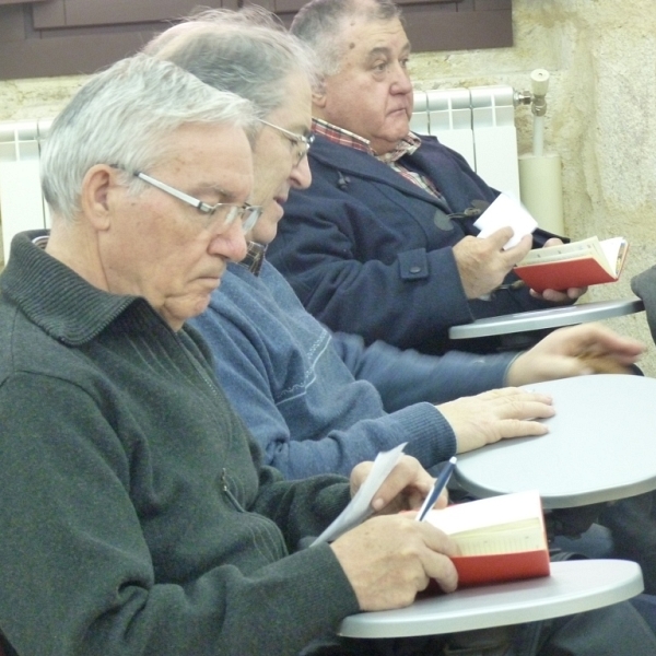 Charla de D. Julián López: “La liturgia como fuente de vida espiritual en la vida de los sacerdotes”