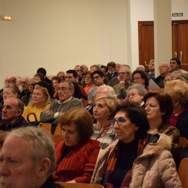 Conferencia de Eloy Bueno de la Fuente