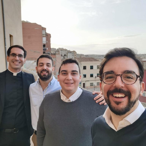 UNA DECENA DE SEMINARISTAS SE PREPARAN EN LA DIOCESIS PARA CONVERTIRSE EN SACERDOTES