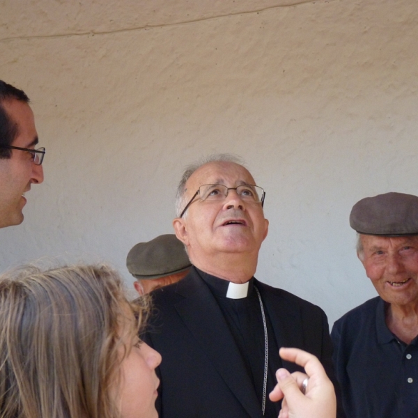 Visita pastoral a El Campillo y Almendra