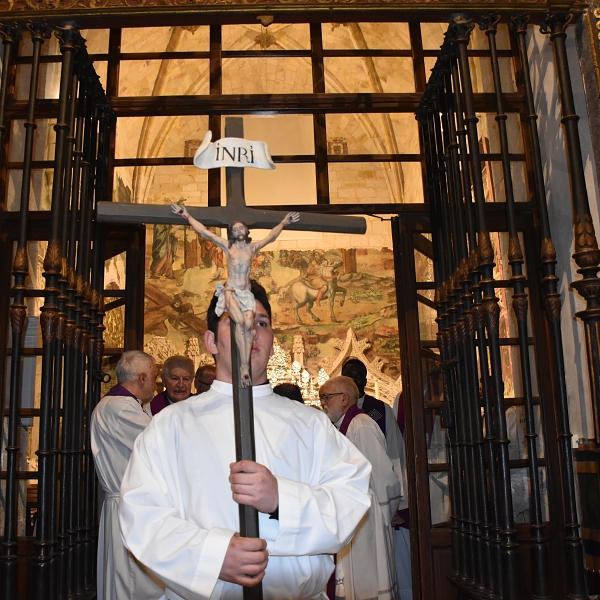 Zamora se despide de Uriarte con la celebración de la misa en la catedral