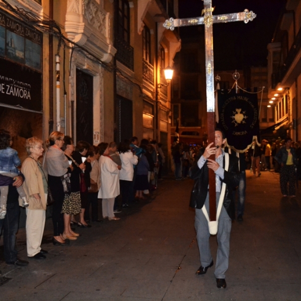 Traslado procesional de Nuestra Madre