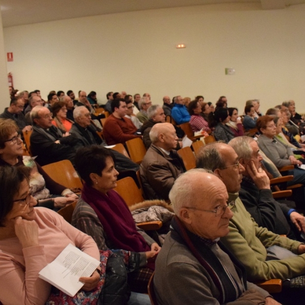 Conferencia de Eloy Bueno de la Fuente