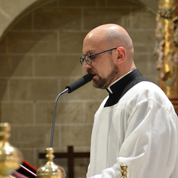 Ordenación de Antonio Vela