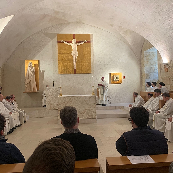 El obispo preside la eucaristía de la fiesta de la facultad de teología de Salamanca