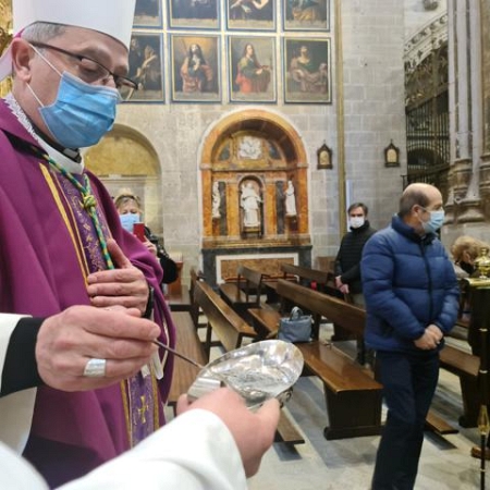 Miércoles de ceniza en la catedral