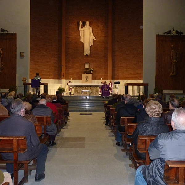 Imposición de la ceniza en Cristo Rey