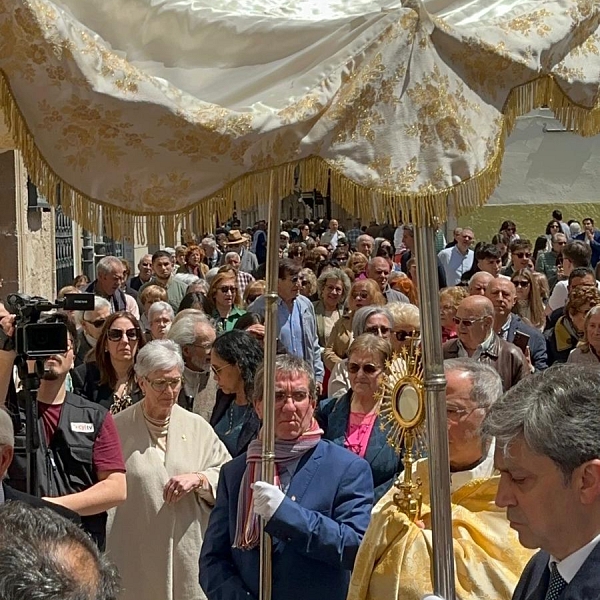 Zamora abre un nuevo faro de oración en la Capilla de Adoración Perpetua