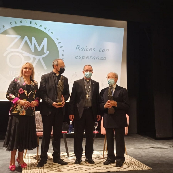 La diócesis de Zamora premia al doctor Diego y a Cáritas