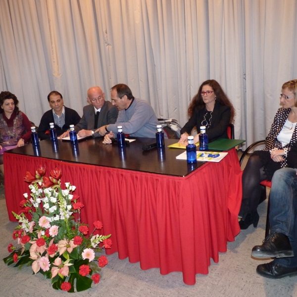 25 aniversario de Proyecto Hombre. Mesa redonda 