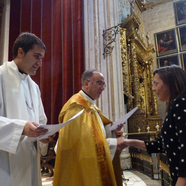 Entrega de la missio y jubileo de catequistas y profesores de Religión