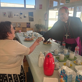 Fernando Valera culmina en Alba cinco días de visita pastoral, escucha y esperanza