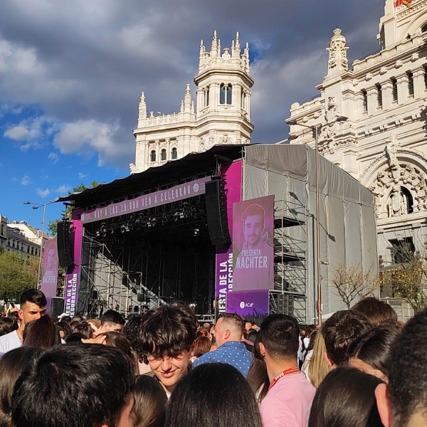 Una treintena de zamoranos en la Fiesta de la Resurrección