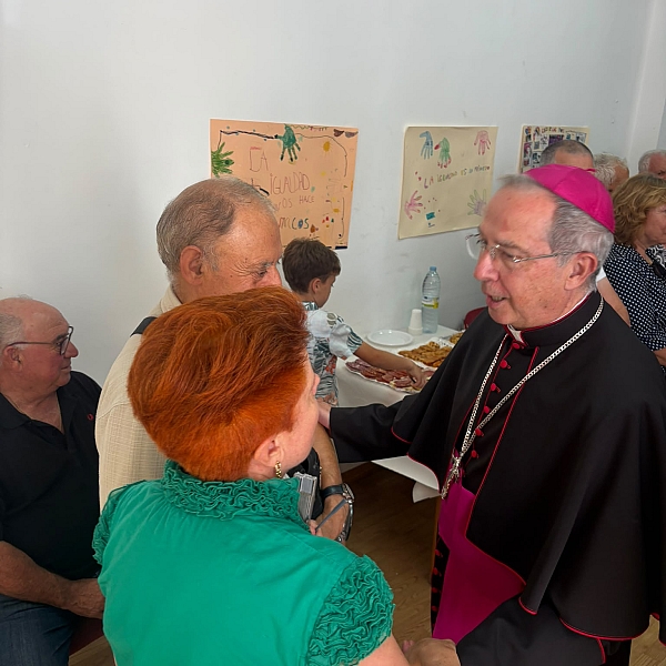 Fernando Valera culmina en Alba cinco días de visita pastoral, escucha y esperanza