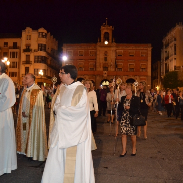 Traslado procesional de Nuestra Madre